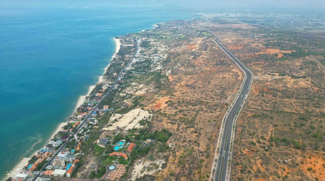 Khu vực dự kiến triển khai dự án khu đô thị thương mại dịch vụ mới Hàm Tiến - Mũi Né. Ảnh: Việt Quốc Khu vực dự kiến triển khai dự án khu đô thị thương mại dịch vụ mới Hàm Tiến - Mũi Né. Ảnh: Việt Quốc