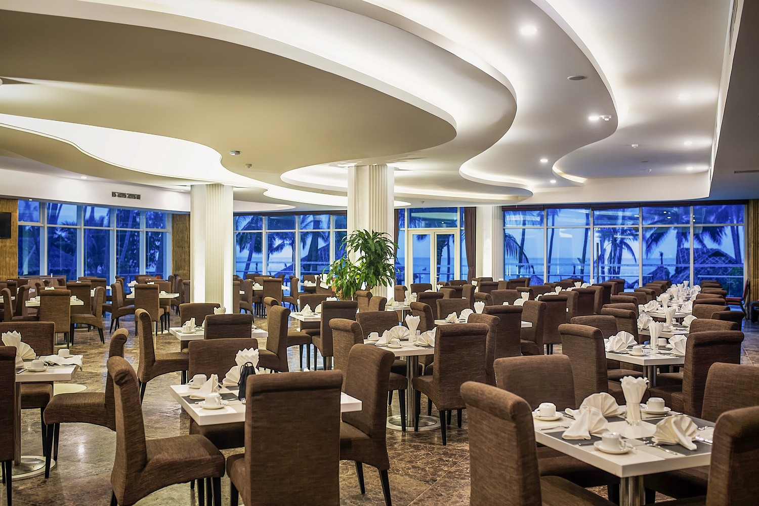 Khám Phá Nghệ Thuật Ẩm Thực Tại Hệ Thống Nhà Hàng Buffet Sang Trọng Khám Phá Nghệ Thuật Ẩm Thực Tại Hệ Thống Nhà Hàng Buffet Sang Trọng