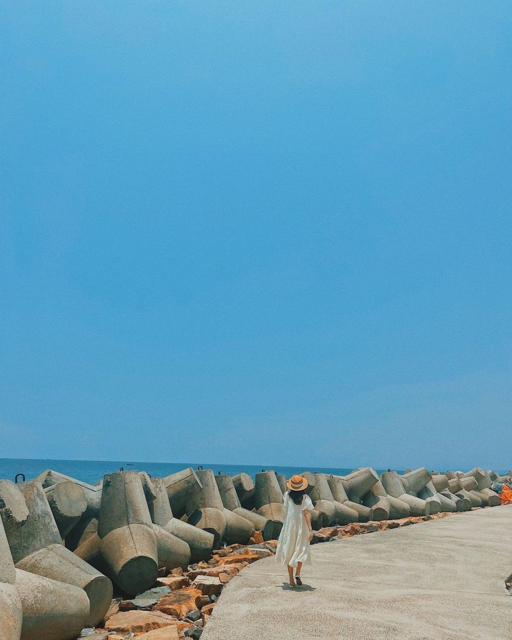 Kinh Nghiệm Vui Chơi Bãi Đá Ông Địa An Toàn Trọn Vẹn Kinh Nghiệm Vui Chơi Bãi Đá Ông Địa An Toàn Trọn Vẹn