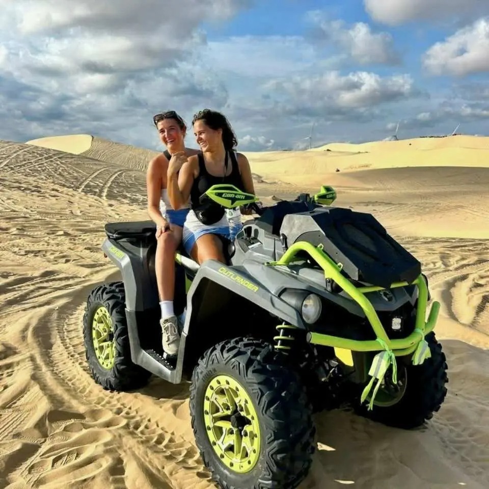 Chi Phí Thuê Xe Jeep Và Xe Mô Tô Địa Hình Tại Bàu Trắng Chi Phí Thuê Xe Jeep Và Xe Mô Tô Địa Hình Tại Bàu Trắng