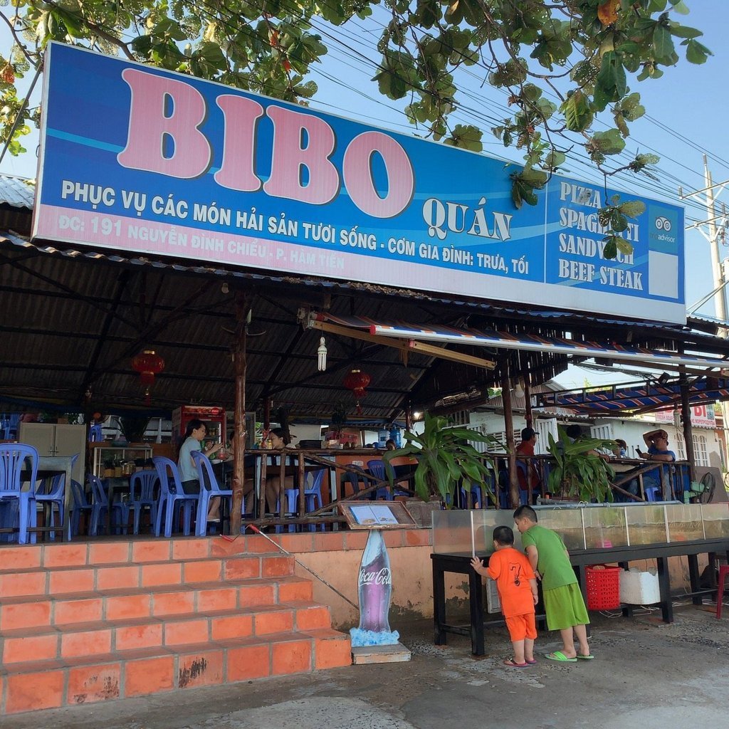 Quán Hải Sản Bi Bo Bờ Kè Điểm Đến Quen Thuộc Của Thực Khách Quán Hải Sản Bi Bo Bờ Kè Điểm Đến Quen Thuộc Của Thực Khách