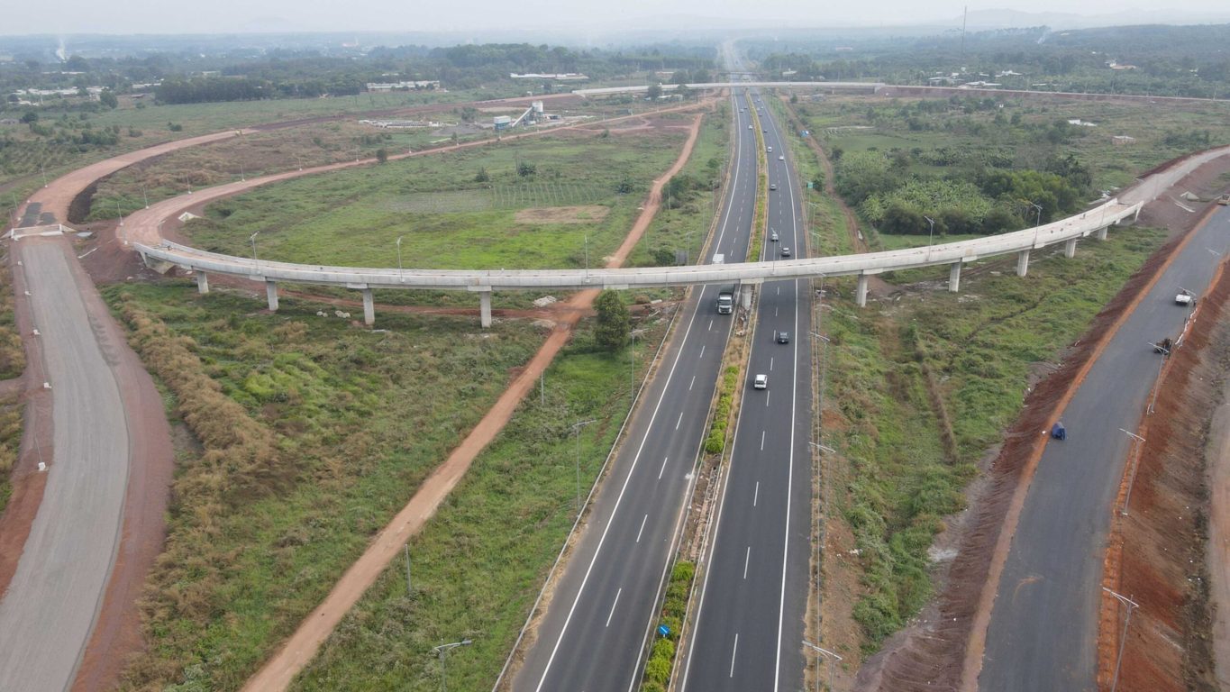 Sự Chuyển Mình Lịch Sử Của Bất Động Sản Mũi Né Nhờ Hạ Tầng Cao Tốc Sự Chuyển Mình Lịch Sử Của Bất Động Sản Mũi Né Nhờ Hạ Tầng Cao Tốc