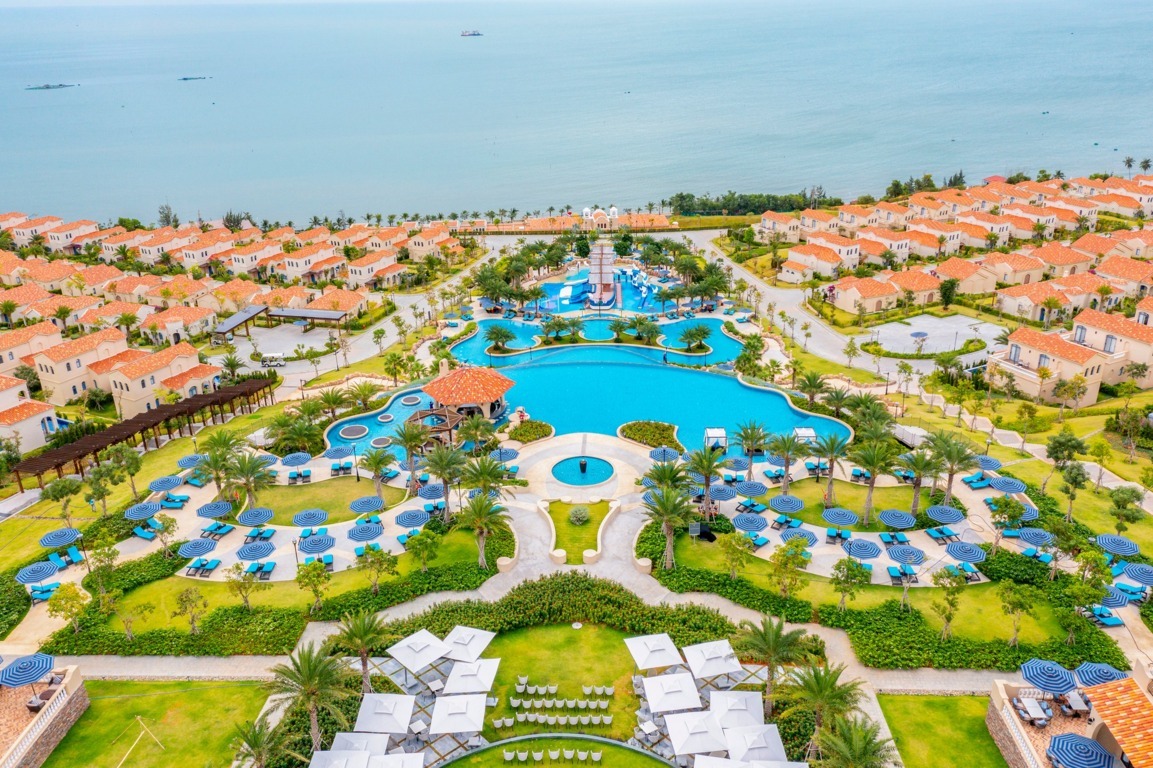 Centara Mirage Resort Mui Ne Phong Cách Địa Trung Hải Sang Trọng