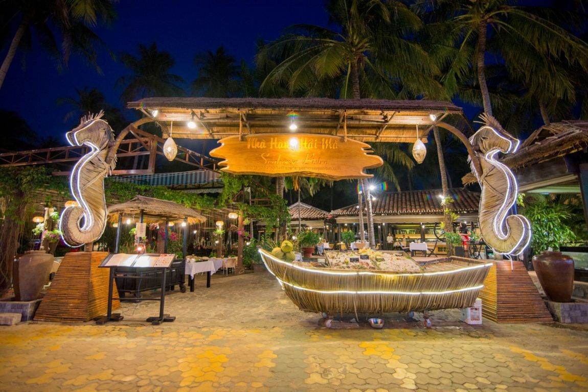 Nhà Hàng Seahorse Resort Không Gian Đẳng Cấp Và Sang Trọng Nhà Hàng Seahorse Resort Không Gian Đẳng Cấp Và Sang Trọng