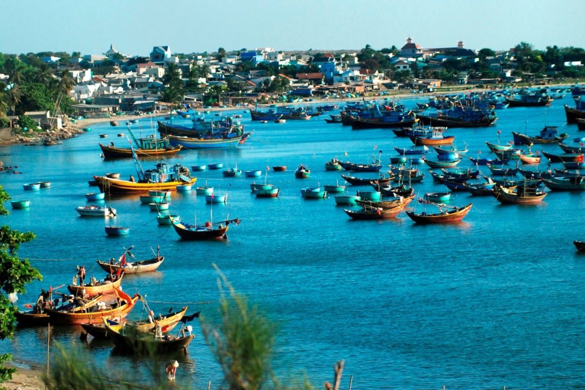 Chi Phí Du Lịch Mũi Né Bao Nhiêu Tiền: Bảng Dự Trù Ngân Sách Chi Tiết Dành Cho 1 Người Chi Phí Du Lịch Mũi Né Bao Nhiêu Tiền: Bảng Dự Trù Ngân Sách Chi Tiết Dành Cho 1 Người
