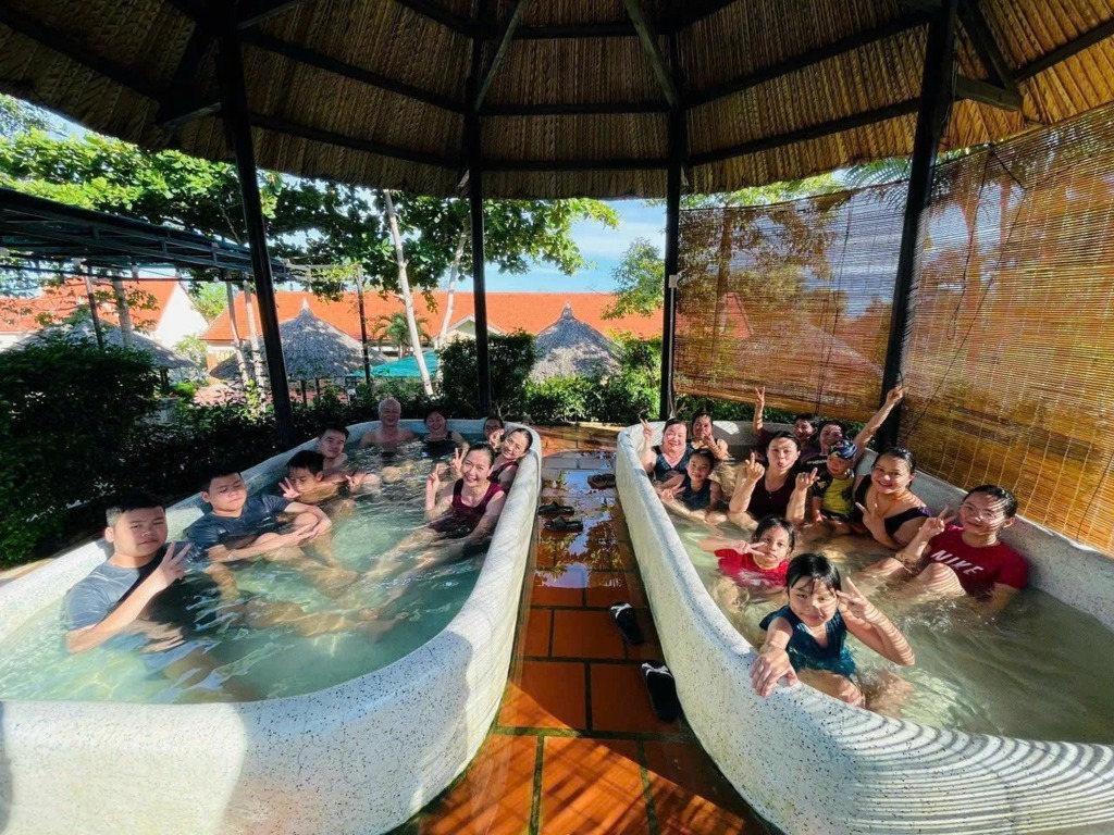 Cập Nhật Bảng Giá Trải Nghiệm Tắm Bùn Khoáng Mũi Né Mới Nhất Cập Nhật Bảng Giá Trải Nghiệm Tắm Bùn Khoáng Mũi Né Mới Nhất
