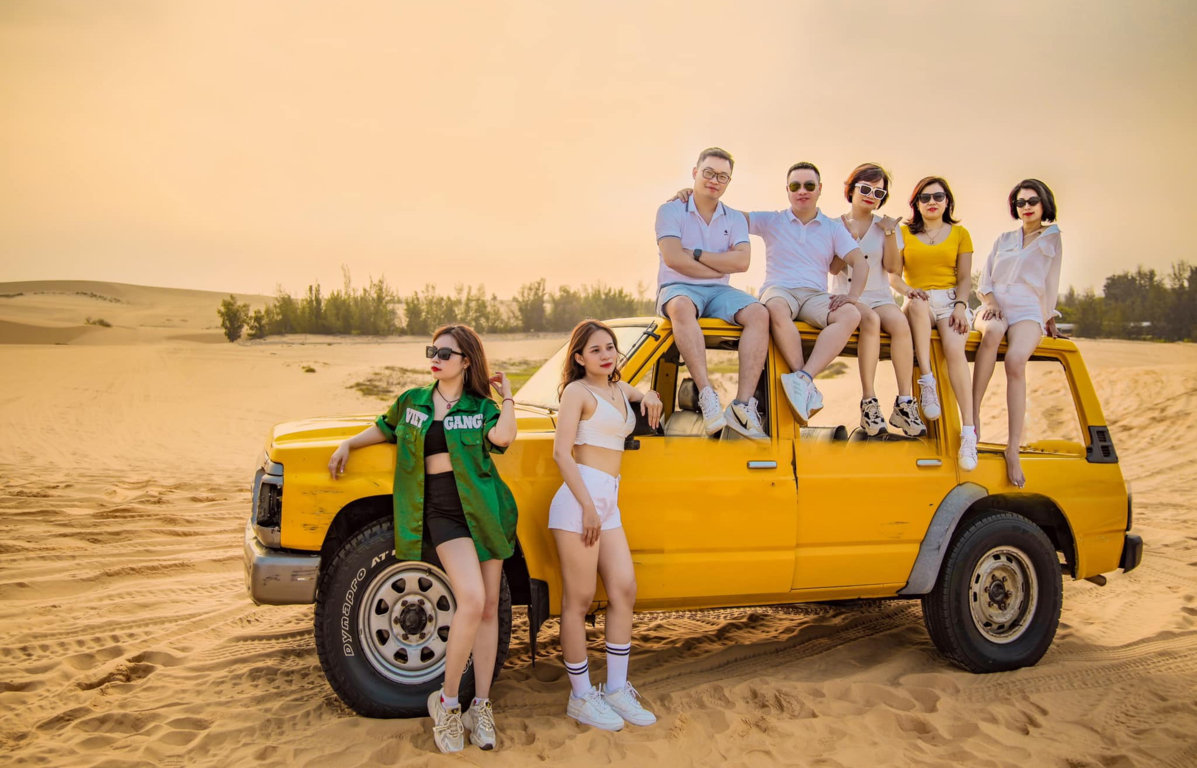 Đăng Ký Tour Xe Jeep Khám Phá Các Đồi Cát Hùng Vĩ Đăng Ký Tour Xe Jeep Khám Phá Các Đồi Cát Hùng Vĩ